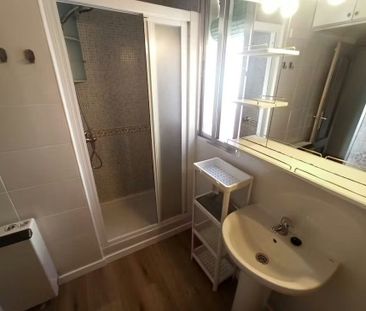 Calle de Pico Cejo, Madrid, Community of Madrid 28038 - Foto 4