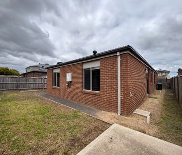 High-End Rental Opportunity: Feature Executive Home - Photo 6