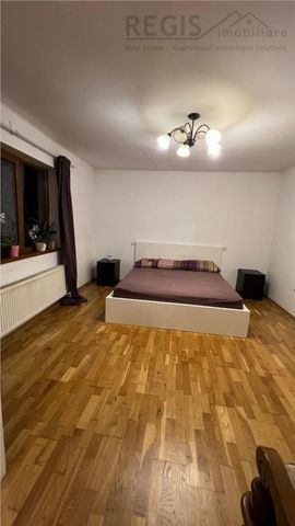 Casa de inchiriat cu 3 camere | Centrul Vechi - Photo 2