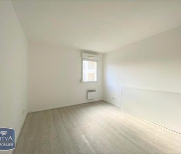 Location Appartement 2 pièces 48m² FLERS 61100 - Photo 4