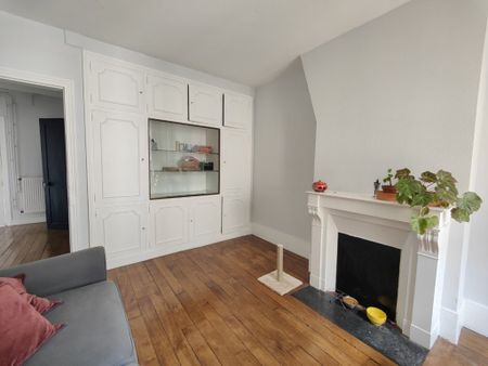 APPARTEMENT T2 A LOUER - PARIS 7EME ARRONDISSEMENT - 46.74 m - 1 700 € - Photo 3
