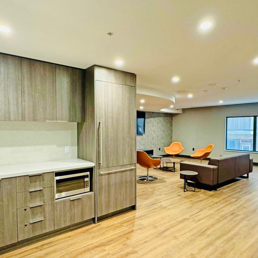 For Lease - 2525 Bathurst Street Unit# 1010, Toronto, Ontario - Photo 1