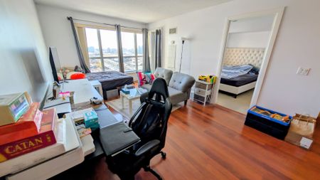 For Lease - 125 Village Green Square Unit# 2812, Toronto, Ontario - Photo 5