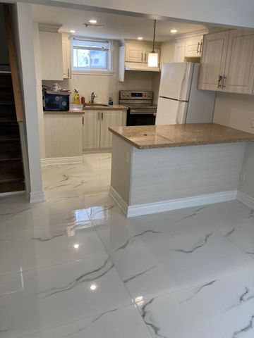 For Lease - 46 Corby Crescent, Brampton, Ontario - Photo 2