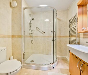 Greenacres Lodge, Warlingham, Surrey - Photo 6