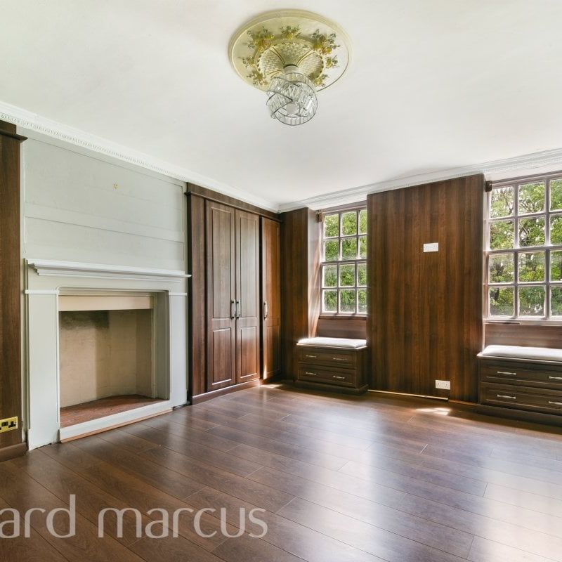London Road, Wallington - Photo 1