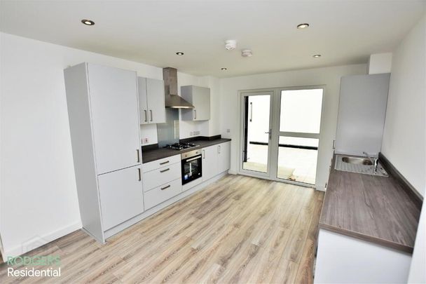 23 Bridge End, Belfast, BT5 4AW - Photo 1