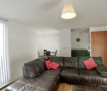 2 bedroom apartment to rent - Photo 3
