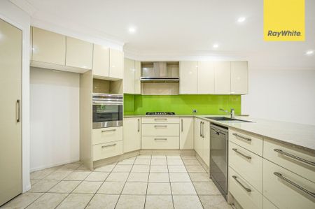 Spacious Single Level Family Home - Photo 4