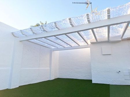 Luxury Apartment for rent in The Golden Mile, Marbella, Andalusia - Photo 5