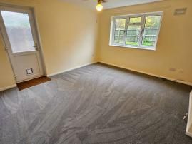 2 Bedroom Terrace House For Rent - Photo 1