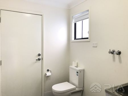 Modern and clean granny flat for rent in KINGSWOOD area. - Photo 5