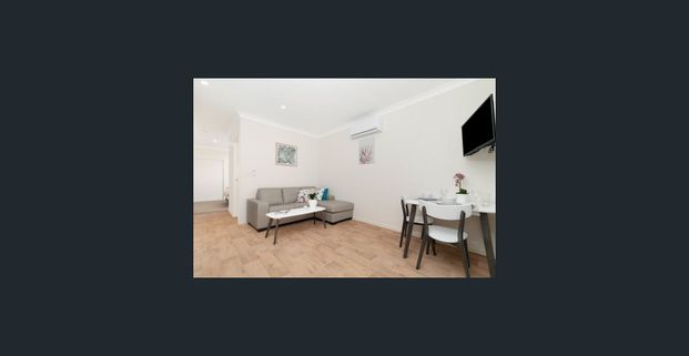 ROCKLEA GEM - Photo 1