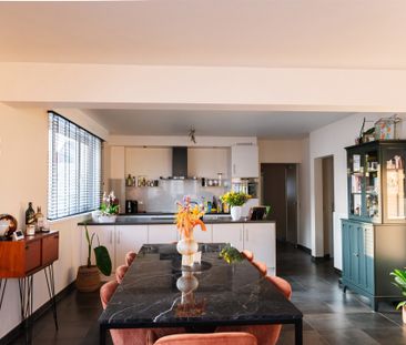 Ruim 2-slaapkamer appartement met terras te Turnhout. - Foto 2