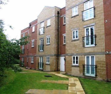 2 bedroom flat to rent - Photo 2