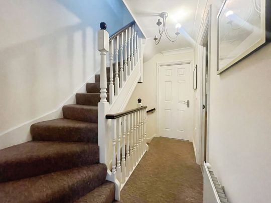 Windermere Avenue, Purfleet, RM19 - Photo 1