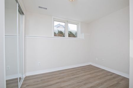 For Lease - 70 First Street Unit# 107, Orangeville, Ontario - Photo 3