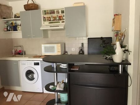 Appartement de type T2 2éme étage de 40 m² dans résidence avec place de parking. Balcon 6m². - Photo 4