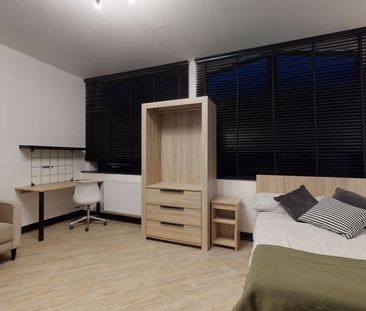 Studio to rent - Photo 3