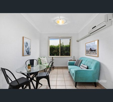17/9 Uniplaza Court, Kearneys Spring, Qld 4350 - Photo 5