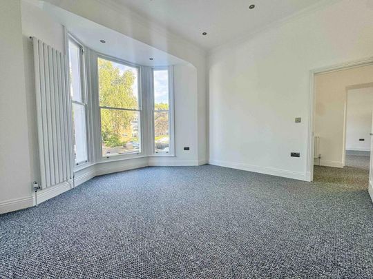 4 bedroom apartment to rent - Photo 1