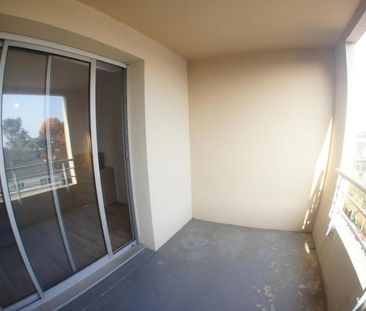 A LOUER STUDIO MEUBLE - A louer à ANGERS proche quartier ... - Photo 4