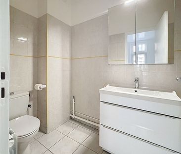 Location Appartement 2 pièces 36m² ROUEN 76000 - Photo 5