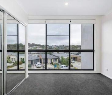 20/22 Dalkin Crescent, Casey ACT 2913 - Townhouse For Rent | Domain - Photo 2