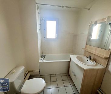 Location Appartement 1 pièce 28m² LILLE 59000 - Photo 4