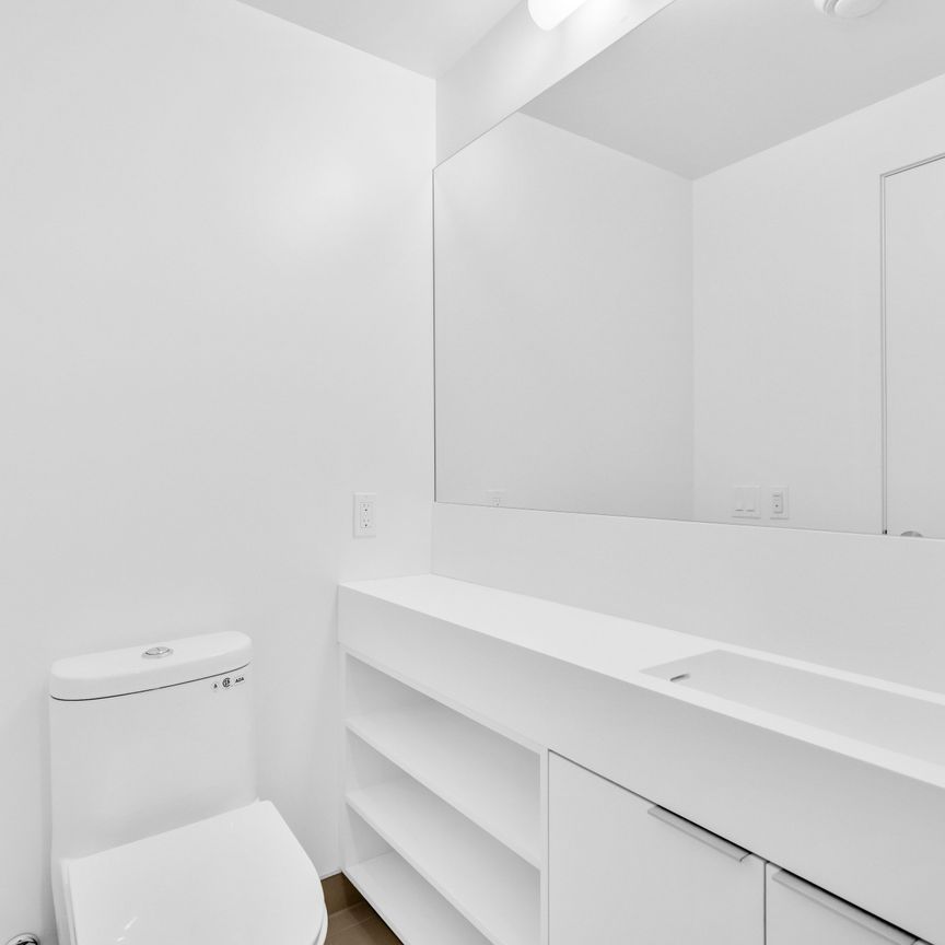 For Lease - 8 WELLESLEY ST W Street Unit# LPH02, Toronto, Ontario - Photo 1