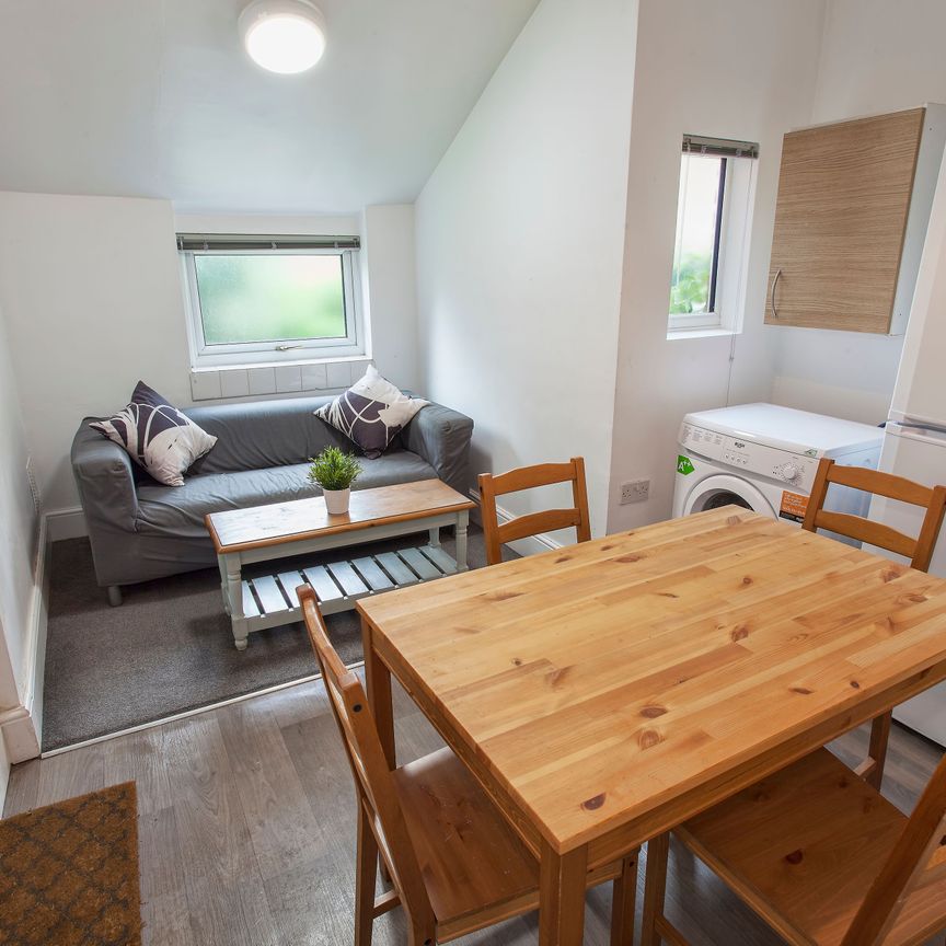 44 Melton Road, NG2 7NF, NOTTINGHAM - Photo 1