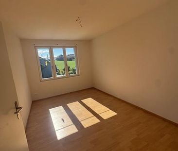 Helle und frisch renovierte 4.5-Zimmer-Wohnung – bereit für Ihr neues - Foto 6