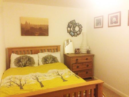 2 Bed Flat, Ramsgate Street, E8 - Photo 4