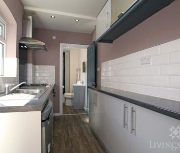 3 bedroom terraced house to rent - Photo 5