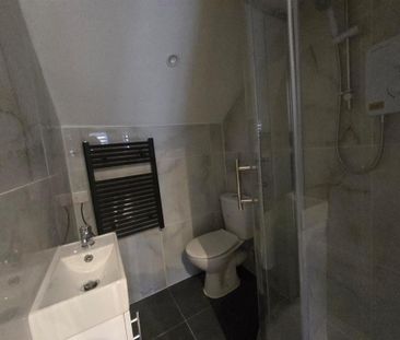 Studio to rent - Photo 6