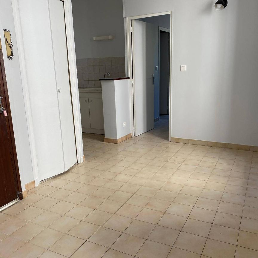 Location appartement 2 pièces 26.91 m² à Aubenas (07200) 4 - Photo 1