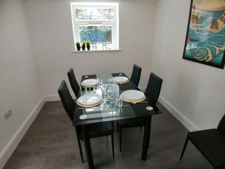 Furnished Rooms to Let – Southampton (Brighton Road, SO15) - Photo 2