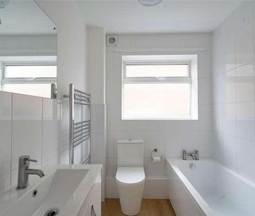 Clematis Close, Red Lodge, Bury St. Edmunds, Suffolk, IP28 - Photo 2