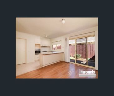 Surprisingly Spacious - Photo 2