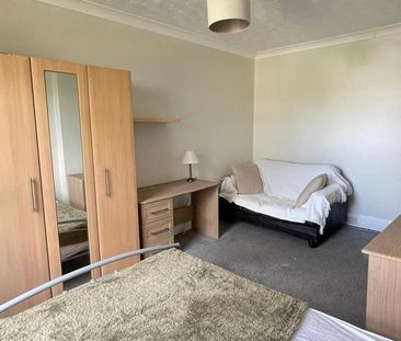 1 bedroom house of multiple occupation to rent - Photo 2