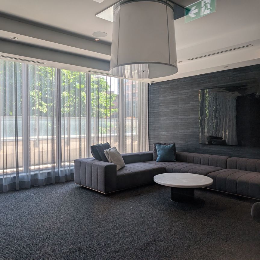 For Lease - 50 Wellesley Street Unit# 1801, Toronto, Ontario - Photo 1