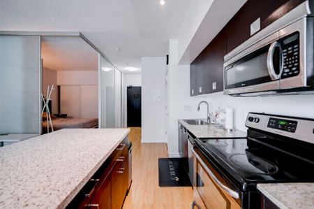 For Lease - 33 Charles Street Unit# 612, Toronto, Ontario - Photo 5