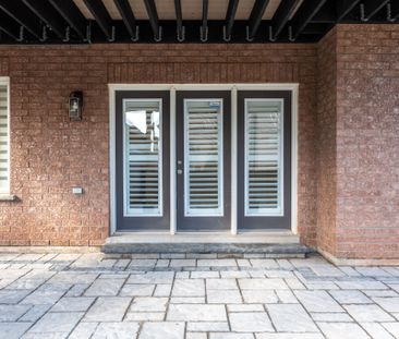 For Lease - 2339 Awenda Drive Unit# A, Oakville, Ontario - Photo 2