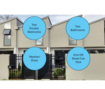 Light, bright and two double bedroom and two bathroom townhouse! - Photo 4