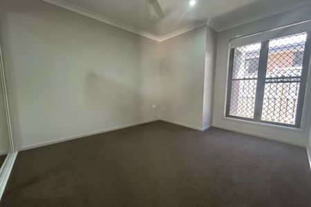 22 Christina Road - Photo 2