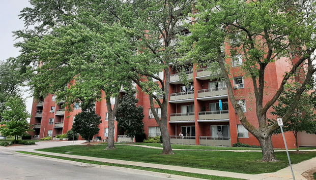 Ridgeway & Somerset - Photo 1