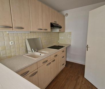 Location Appartement 2 pièces 60m² LE HAVRE 76600 - Photo 6