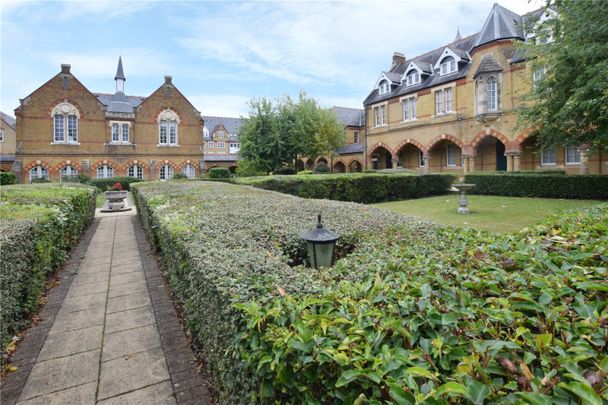 Flat 36 Andrew Reed Court - Photo 1