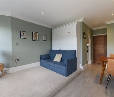 Belsize Grove, - Photo 1