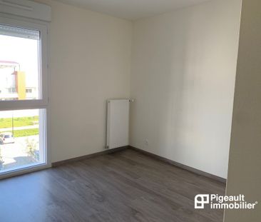 Location Appartement T 3 - Chartres de Bretagne - Photo 4